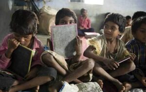 Har Bachche Ko Shiksha Kyun Zaroori Hai | Education Ka Adhikar, Samaj Aur Bhavishya Par Prabhav